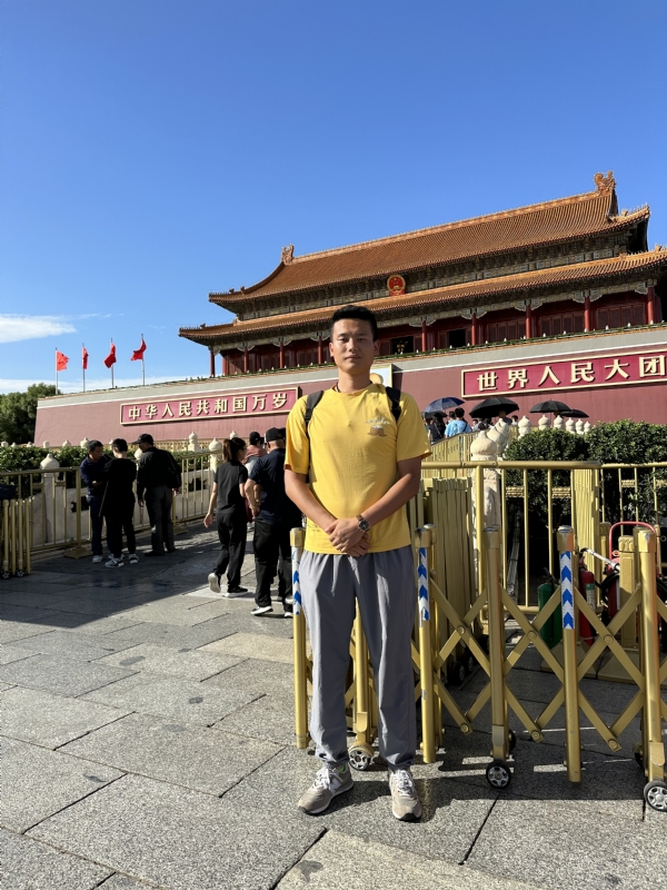 莫过于的第一张照片--西宁交友中心