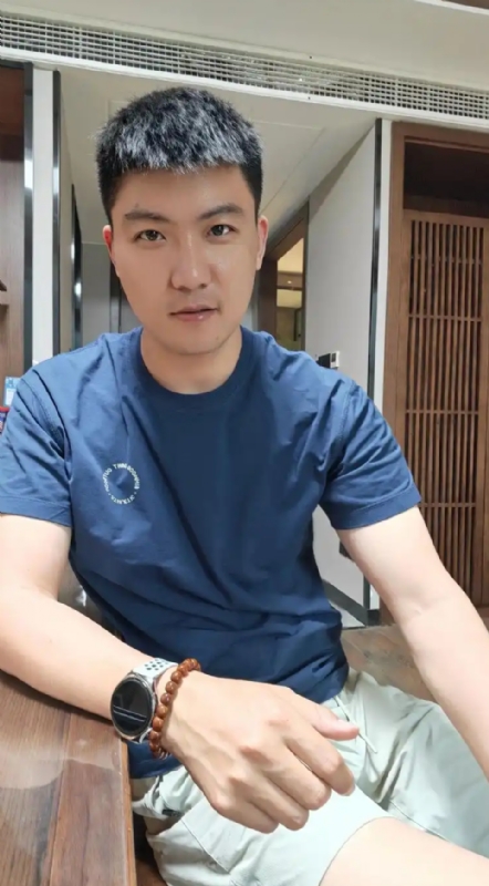 大鹏展翅的第二张照片--西宁交友中心